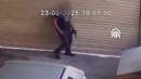 Komşusunun köpeğini silahla öldürdü!