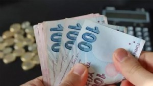 Kredi çekenler dikkat: Emekli maaşlarına 'bloke' kararı!