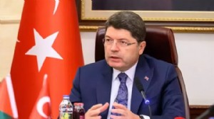 Kusurları sıraladı: Bakan Tunç'tan Zeyrek açıklaması!