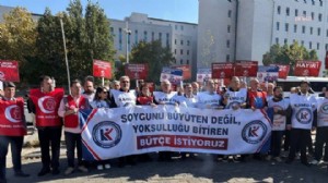 Maliye Bakanlığı önünde 'bütçe' protestosu!