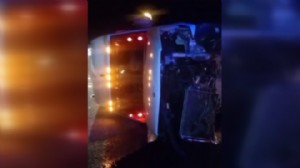 Manisa'da otobüs devrildi: Ölü ve yaralılar var!