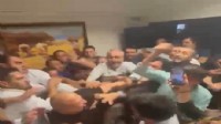Menderes'te başkan vekili seçiminde yumruklu kavga!