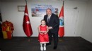 Menderes’te makam çocuklara emanet
