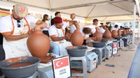 Menemen Çömlek Festivali'nde dünyaca ünlü eller yarıştı