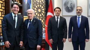 Mesut Özil'den Devlet Bahçeli ve Hakan Fidan'a ziyaret