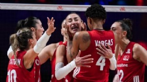 Milletler Ligi'nde şampiyon Filenin Sultanları!
