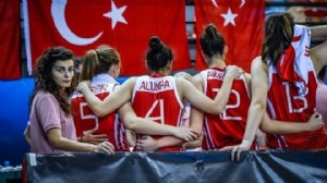 Milli takımda doktorluk yapmıştı: Ölü bulundu!