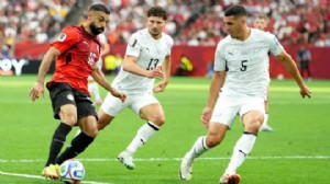Mısır, süper yıldızı Salah'la hayata döndü