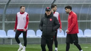 Montella: Dünya Kupası hasretini bitirmek istiyoruz