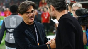 Montella'dan 3-0 sonrası istifa tezahüratlarına yanıt!