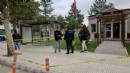 Motosikletle geldi, muhtarlığa ateş açtı!