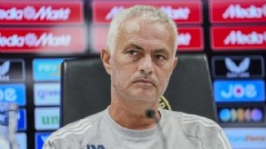 Mourinho'dan açıklama: Bizi favori görmüyorum!