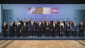 NATO Zirvesi'ne damga vuran görüntüler!