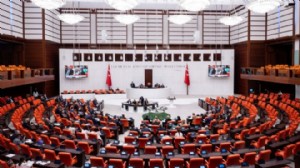 Öğrenci affı düzenlemesi TBMM'de: 13 madde kabul edildi