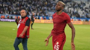 Osimhen için 130 milyon euroluk teklif