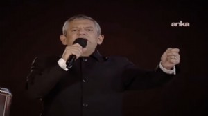 Mitingde Özel'den Erdoğan'a sert yanıt!