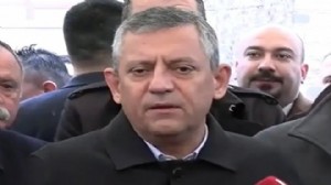 Özel'den 'Filistin' ve 'İran' mesajları