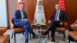 Özel'den 'Sevgili dostum Pedro' açıklaması