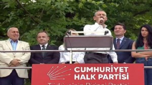 Özel'den Trabzon mitingi: İmamoğlu mesajları