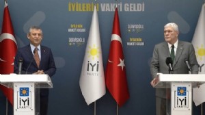 Özel'e destek: Seçimin her türlüsü için varız!