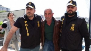Özel'e yumruklu saldırıda flaş gelişme!