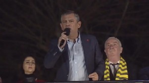 Özel, mitingde konuştu: Ne mesaj verdi?