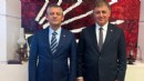 Özel’den Tugay’a: Satın gidenler hain oğlu haindir!