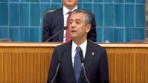 Özel, grup toplantısında: Kürsüden Zeyrek'e söz verdi!