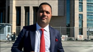Rezan Epözdemir'in gözaltı süresi bir gün daha uzatıldı