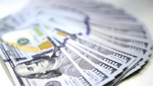 Savaş etkisi: Dolar yeniden rekor kırdı
