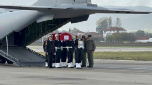 Şehitler memleketlerine uğurlandı