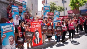 Şişli'de İmamoğlu tepkisi: CHP'den 'durma' eylemi
