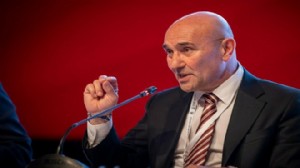 Soyer'den Tugay'a anketli, rakamlı ve Adorno'lu yanıt!
