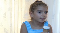 Süte alerjisi vardı... İlk kez dondurma yiyebildi!