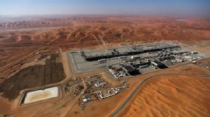 Suudi Arabistan'da petrol sahasına saldırı