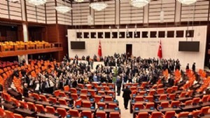 TBMM'de sandalye dağılımı değişti