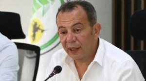 Tanju Özcan’a yurtdışına çıkış yasağı!