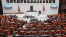 Tatil ertelendi, Meclis'in çalışma süresi uzatıldı
