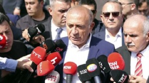 Tekin il kongresinde oy kullanamayacak!