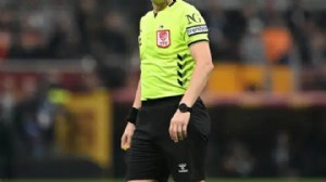 Trabzonspor - Beşiktaş derbisinin hakemi belli oldu!