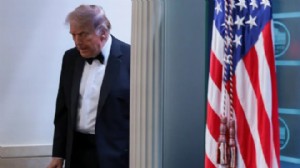 Trump: Ben tecavüzcü, pedofili değilim!