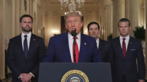 Trump: İran'da neden bir rejim değişikliği olmasın?
