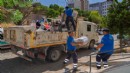 Tünel inşaatında duvarı yıkılan aileye Büyükşehir desteği