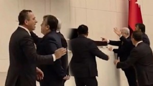 Türkiye Büyük Millet Meclisi'nde gergin anlar
