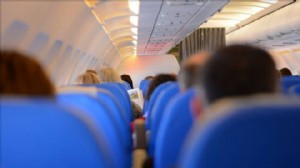 Uçakta powerbank paniği: Alev aldı!