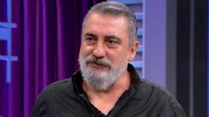 Ünlü müzisyen Soner Olgun hayatını kaybetti