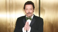 Ünlü oyuncu Tim Curry yaşamını yitirdi