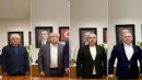 Üsküdar'da 4 CHP'li meclis üyesi AK Parti'ye geçti