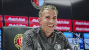 Van Persie'den Mourinho’ya flaş cevap!