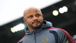 Vincent Kompany idmanda bayıldı!